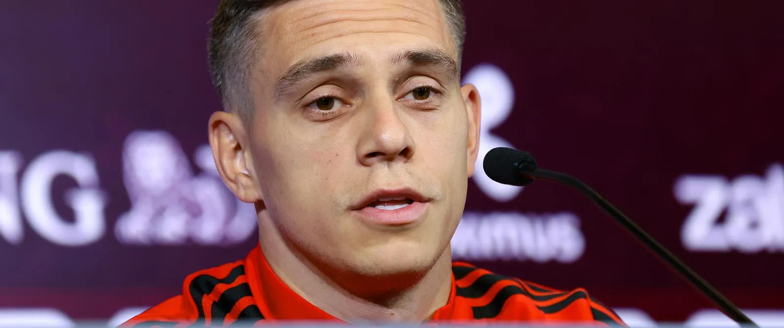 « Je suis en très bonne forme et j’espère pouvoir continuer pour le mondial » : Trossard un élément clé pour les Diables Rouges ? - Guillaume Jans