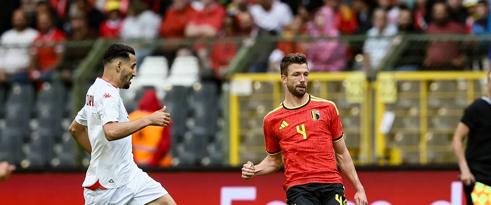 « On verra dans quelle phase de la compétition on sera » : que fera Mechele s’il devient papa pendant le Mondial ? - Guillaume Jans