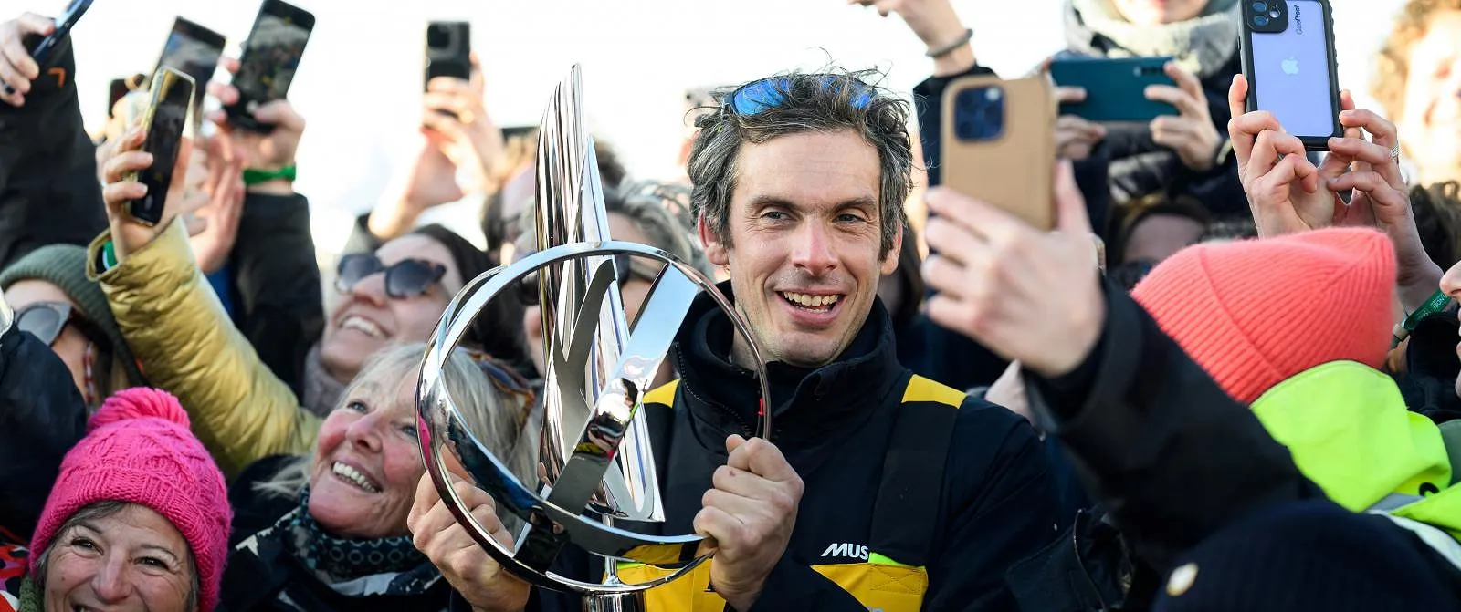 Charlie Dalin, vainqueur du Vendée Globe 2024/2025, est décédé à 42 ans - Belga