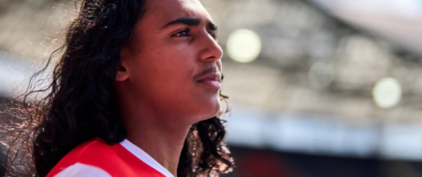 « Une nouvelle étape majeure » : Ilian Hadidi s’engage officiellement au Feyenoord - Samuel Guadi