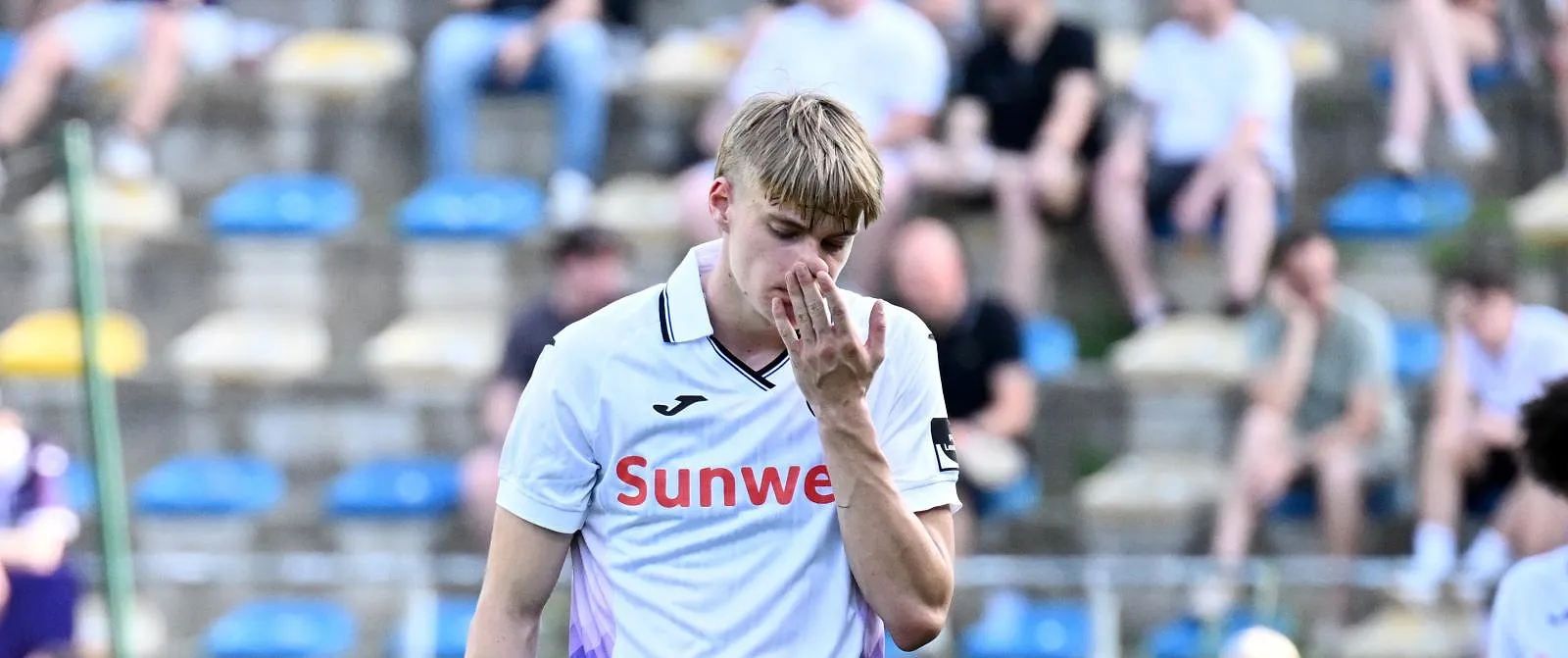 Nathan De Cat vers la Ligue 1 ? Un nouveau club montre de l’intérêt - Jérôme Jordens