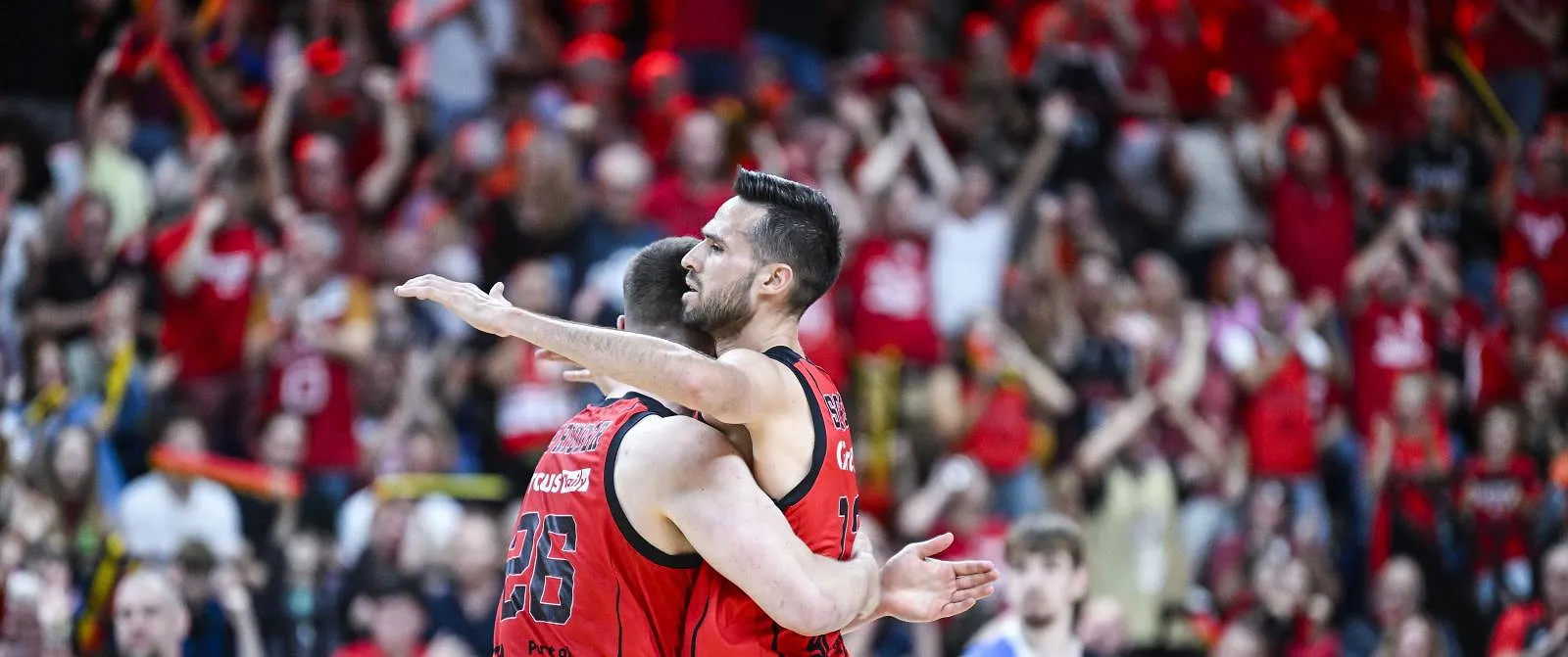 Les Antwerp Giants remportent le match décisif contre Ostende et devient champion de Belgique ! - Belga