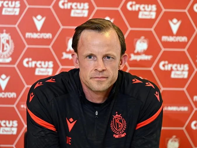 Standard : Euvrard confirme les arrivées de Teuma et Nguene et annonce des possibles départs