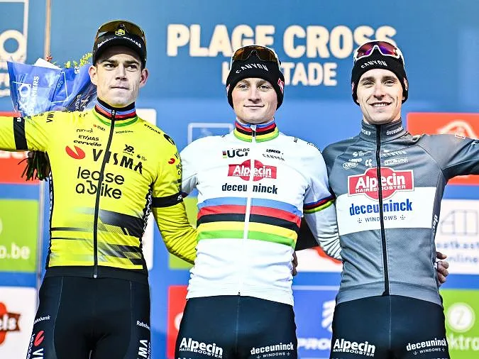 « J’ai été choqué, mais je le comprends » : van Aert réagit aux propos de van der Poel sur le cyclocross