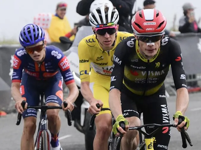Ineos frappe un grand coup et recrute Oscar Onley, quatrième du dernier Tour de France