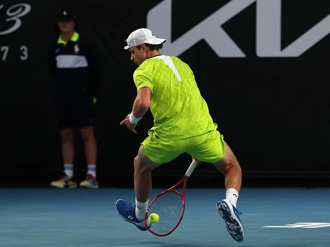 Un tweener face à Sinner : Zizou Bergs s’amuse à l’entraînement à Indian Wells