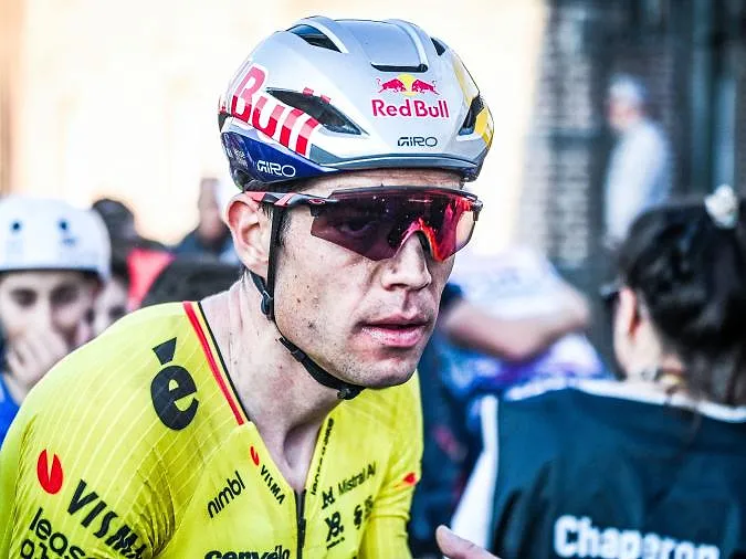 « Plus d’incertitudes que je l’espérais » : Van Aert en manque de confiance avant les Strade Bianche