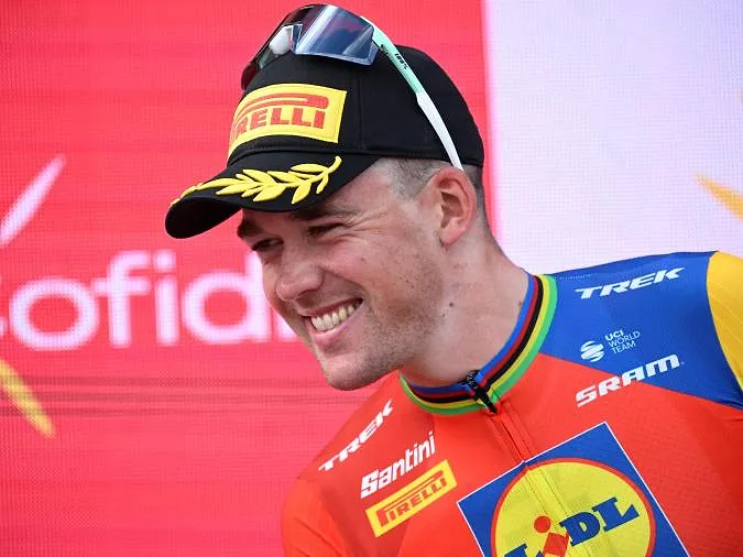 Milan-San Remo : Mads Pedersen, remis plus tôt que prévu de sa fracture au poignet, participera à la course !