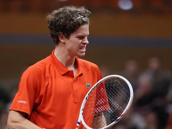 Une marche trop haute à Monte-Carlo pour Alexander Blockx battu en deux sets par de Minaur