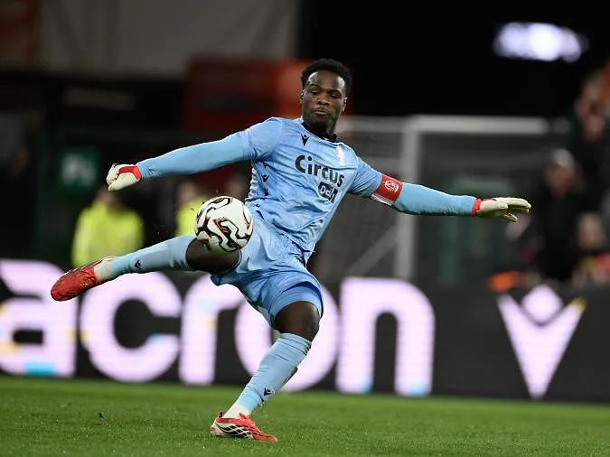 Mauvaise nouvelle pour le Standard : Matthieu Epolo sera absent face à Westerlo