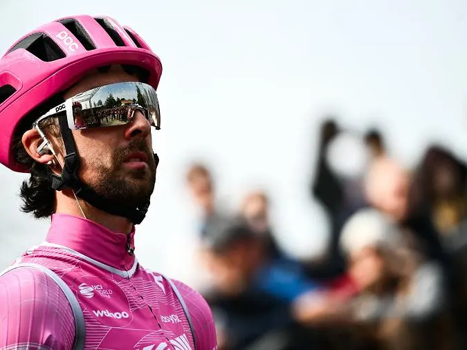 Coup dur pour Ben Healy, il va manquer les classiques ardennaises suite à une fracture