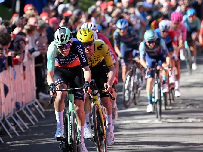 Le Mur de Huy fatal aux Belges : « Si on souffre comme moi aujourd’hui, l’arrivée est interminable »