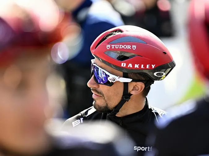 Liège-Bastogne-Liège : pour des raisons médicales, Julian Alaphilippe est contraint au forfait