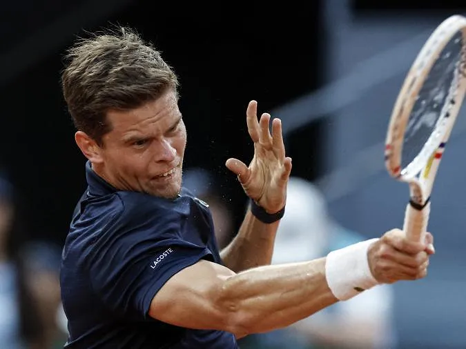 « Énormément de motivation pour la suite », Blockx battu par Zverev mais pas abattu