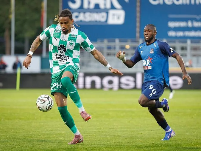 La Louvière essuie sa 5ème défaite d’affilée face à Dender (2-1)