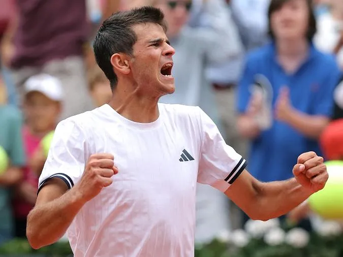 Roland Garros : Jodar renverse Carreno Busta et retrouve Zverev en quart !