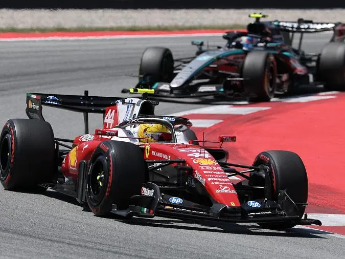 À 41 ans, Lewis Hamilton s’offre le GP de Barcelone, Antonelli contraint à l’abandon en fin de course !