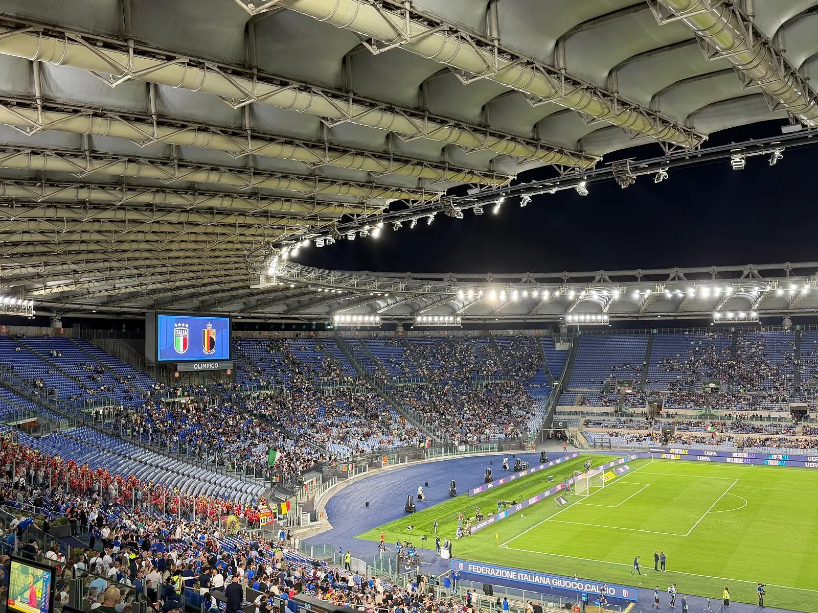Lege plekken op de tribunes in het Stadio Olimpico : Italië-België lokt geen volle bak - Circus Daily