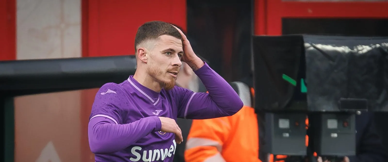 Courtrai – Anderlecht: waarom het doelpunt van Thorgan Hazard eigenlijk afgekeurd had moeten worden - Circus Daily