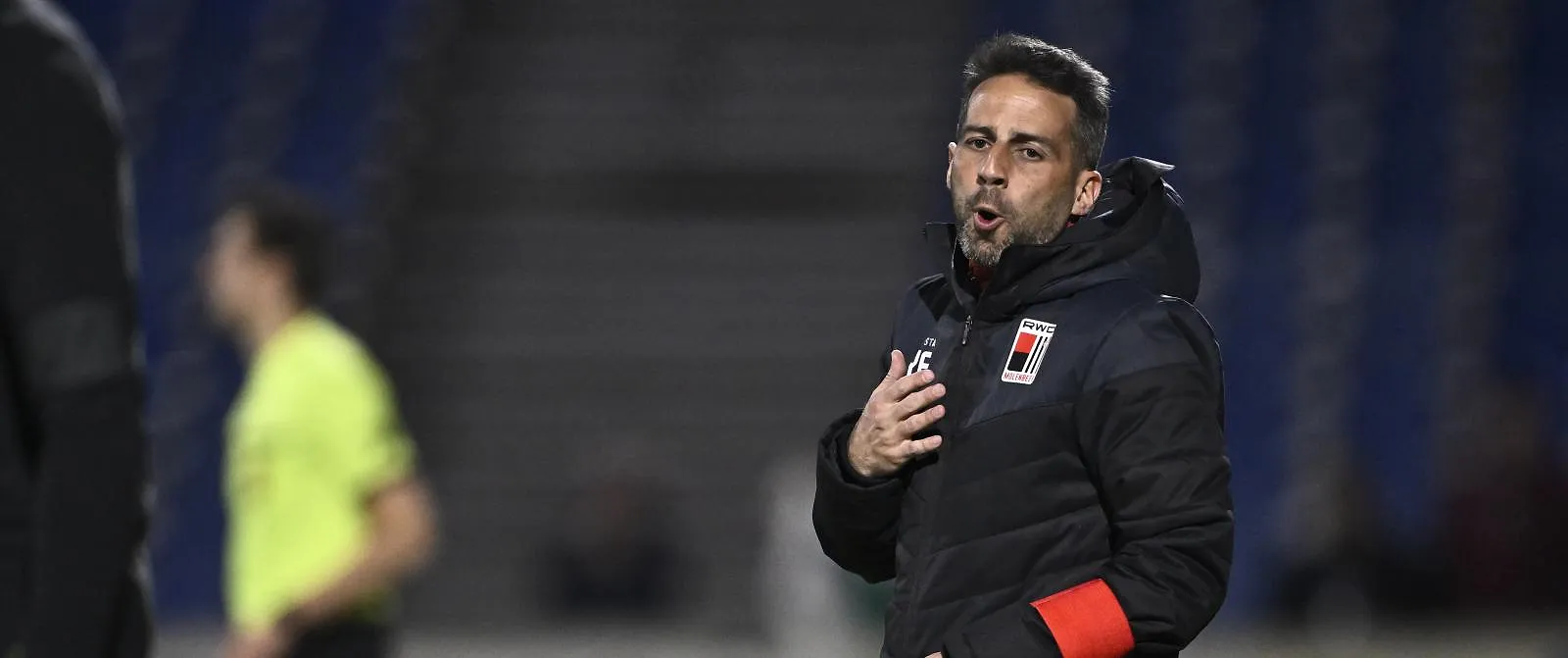 RWDM en Yannick Ferrera gaan in onderling overleg uit elkaar na de nederlaag tegen Zulte - Circus Daily