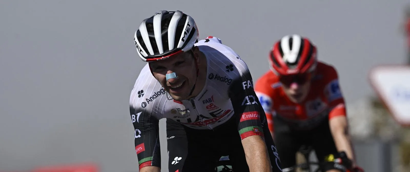 Vuelta: Joao Almeida houdt Jonas Vingegaard achter zich op de Angliru - Belga