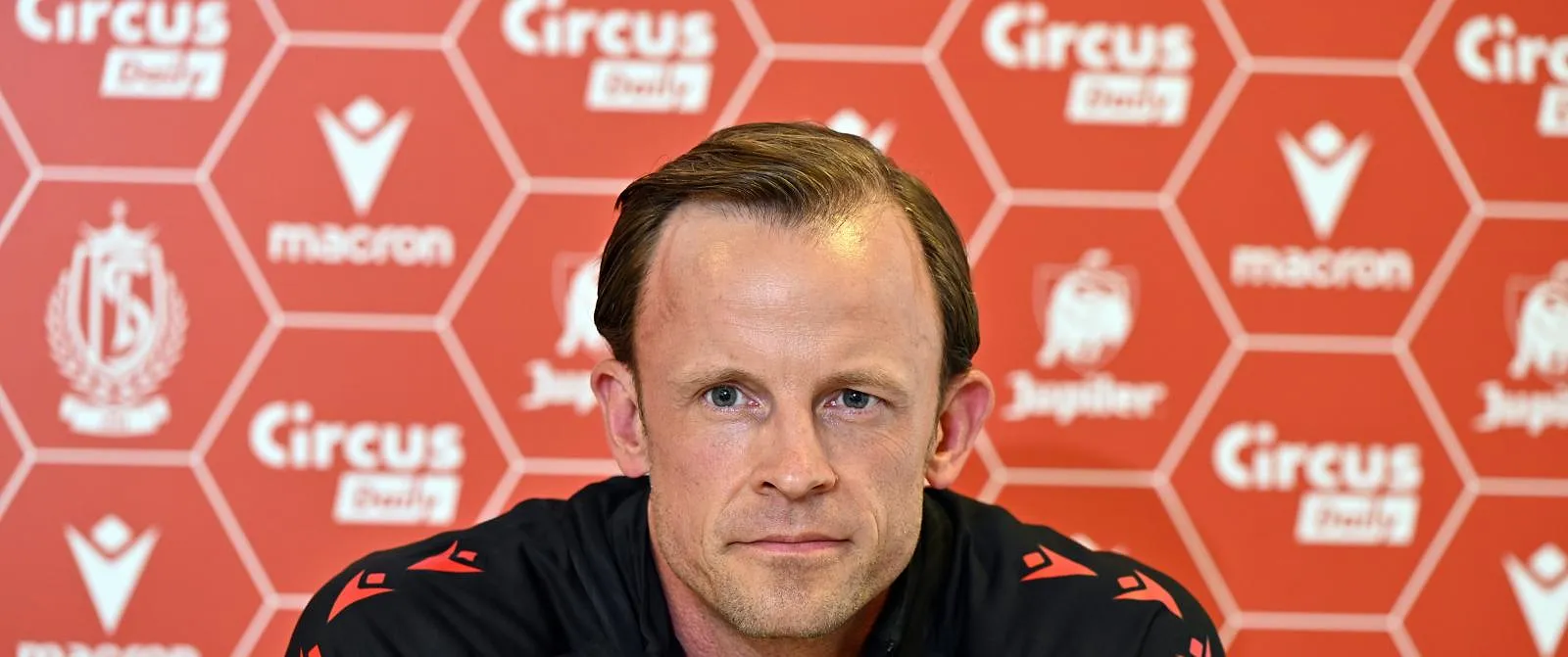Euvrard looft STVV: «Saint-Truiden is voor mij de verrassing van het eerste deel van het seizoen» - Circus Daily