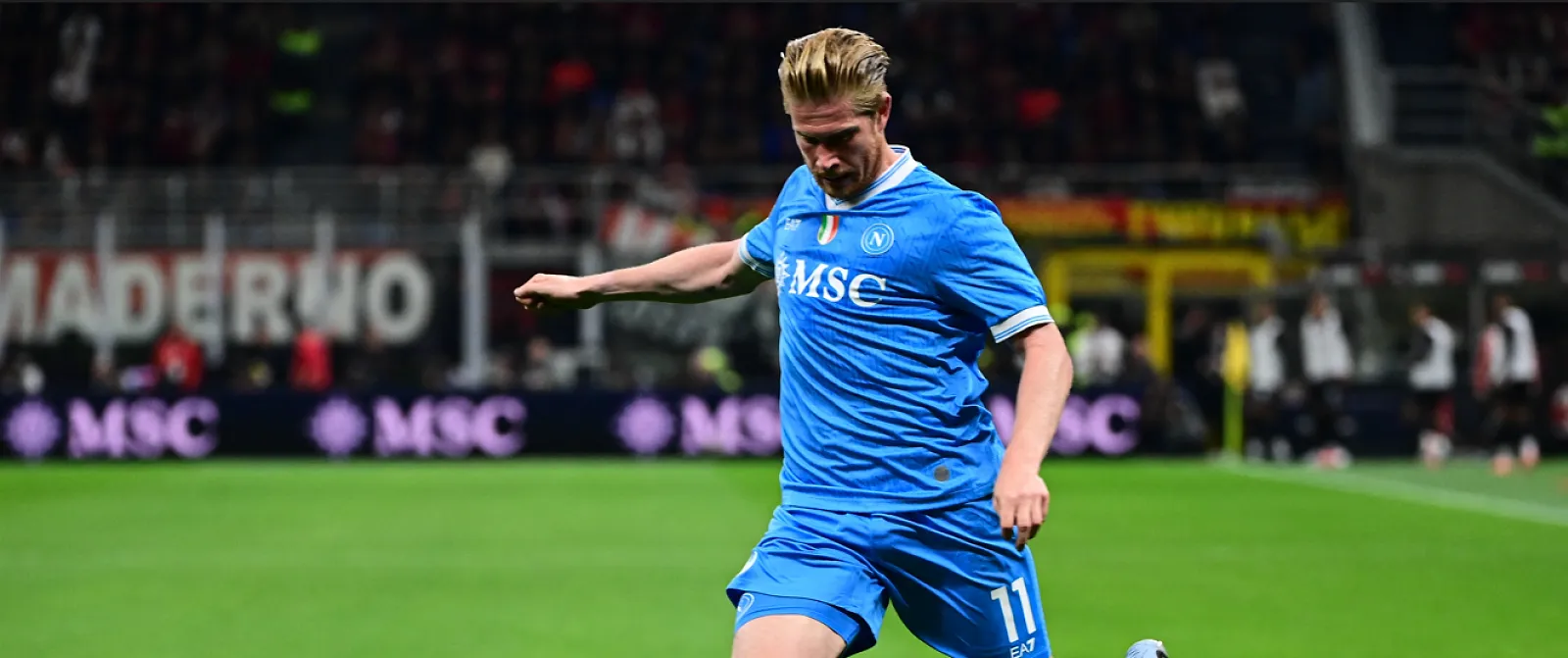Spanningen in Napels: gefrustreerd haalt De Bruyne uit naar Conte en krijgt hij kritiek van de Italiaanse pers! - Circus Daily