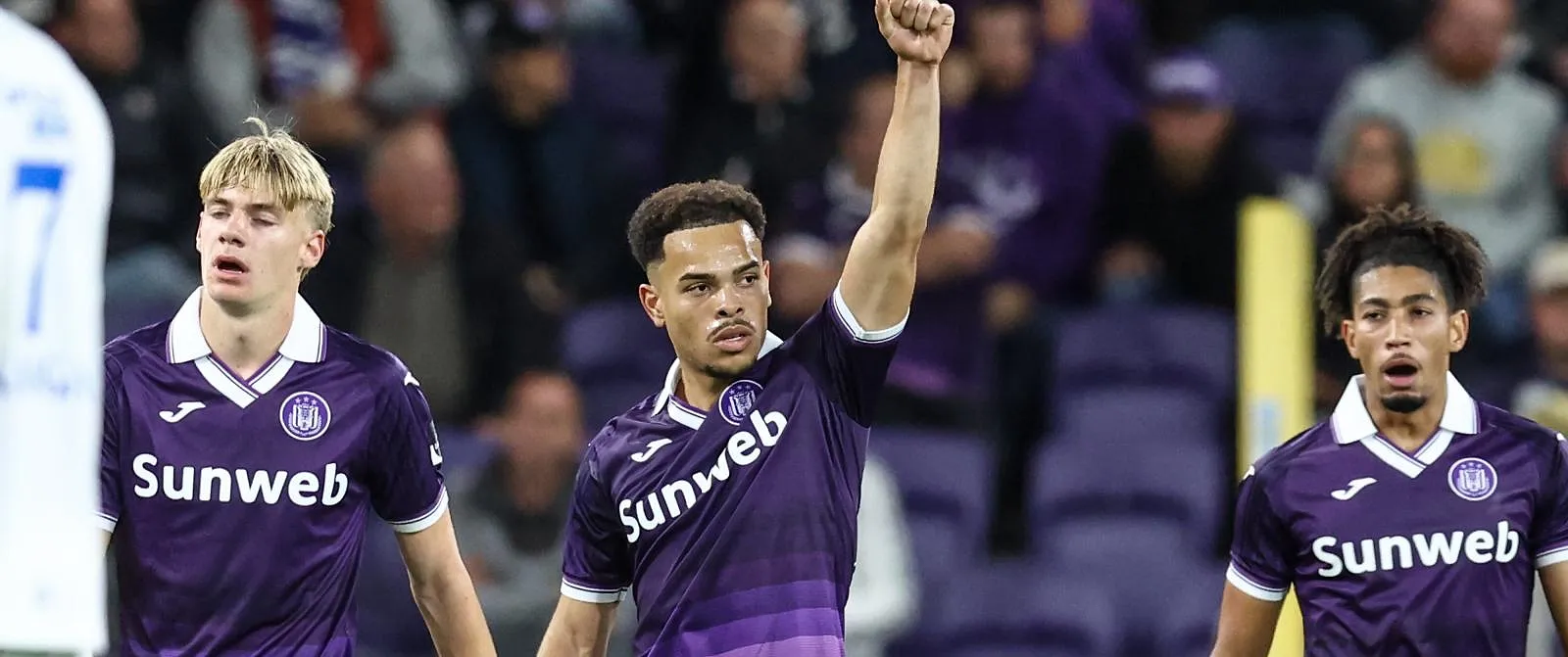 Anderlecht slaat een grote slag: Mario Stroeykens verlengt tot 2028! - Circus Daily