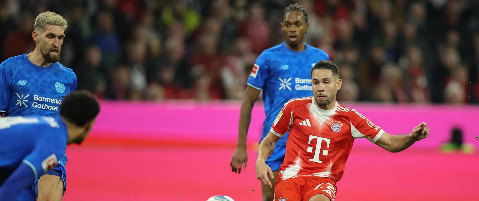 Bayern en Kompany rollen ook Leverkusen op - Belga