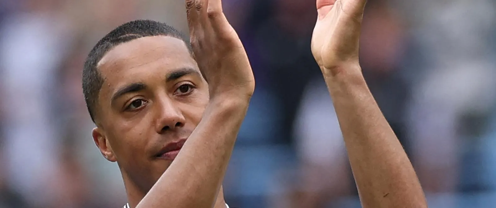 Uitstekend nieuws voor de Rode Duivels: Tielemans maakt zijn comeback aan de vooravond van Garcia’s selectie! - Circus Daily