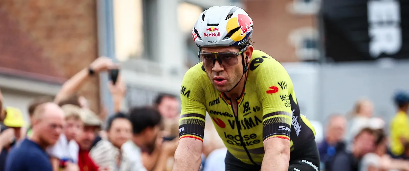 De onthullingen van Wout van Aert: « Ik heb me afgevraagd of ik wilde doorgaan » - Tom Oliver