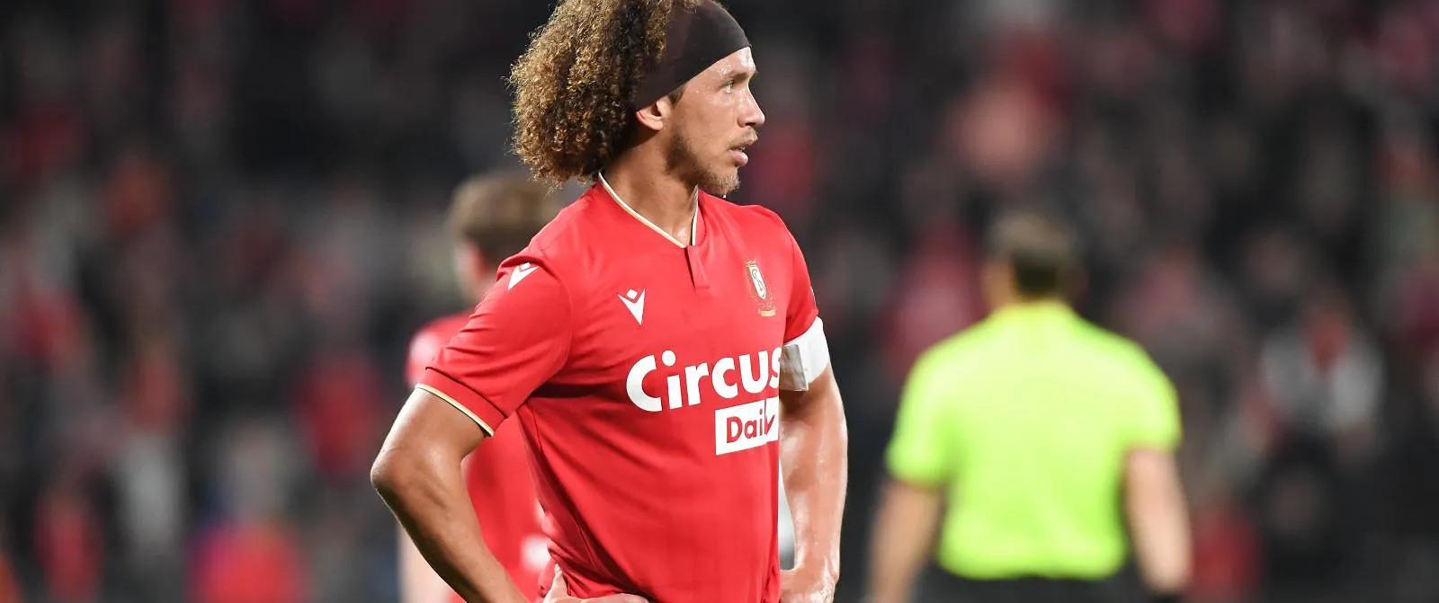 Verliest Standard 3 punten met een forfait? Antwerp verschijnt vrijdag voor de Disciplinaire Raad - Circus Daily