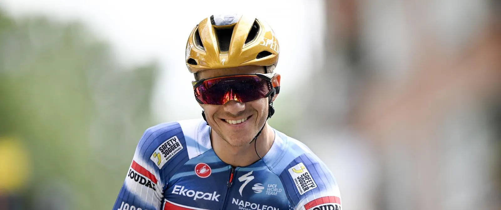 Zijn ongeval en de gevolgen, de nieuwigheden bij Red Bull–Bora en zijn ambities: Evenepoel doet zijn verhaal - Circus Daily