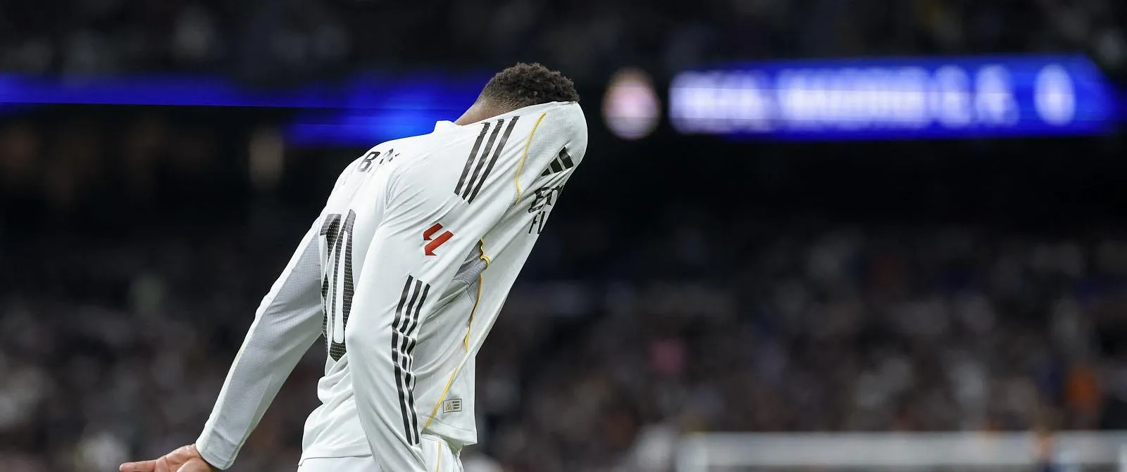 Met knieblessure: Kylian Mbappé kan duel tegen Manchester City missen - Circus Daily