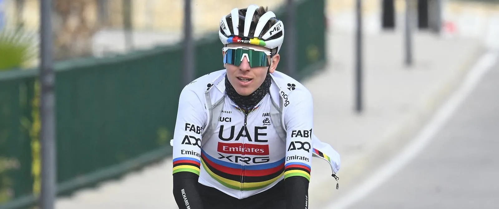 Tadej Pogačar kijkt vol vertrouwen uit naar 2026: «Ik ben niet bang voor Evenepoel en Lipowitz» - Circus Daily