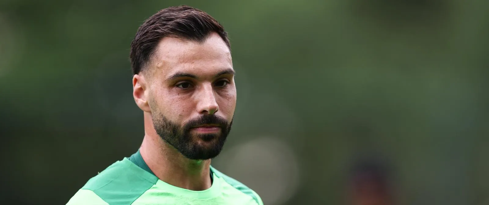 « Ik zou liegen als ik zeg dat het niet speciaal is »: Lucas Pirard klaar voor zijn eerste bij Standard! - Circus Daily