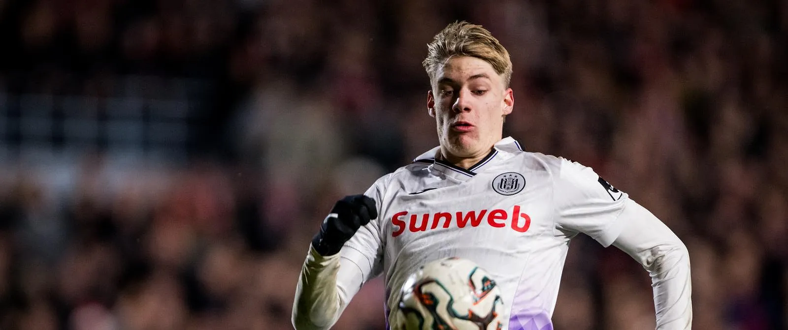 Anderlecht vraagt niet minder dan 35 miljoen voor Nathan De Cat - Circus Daily