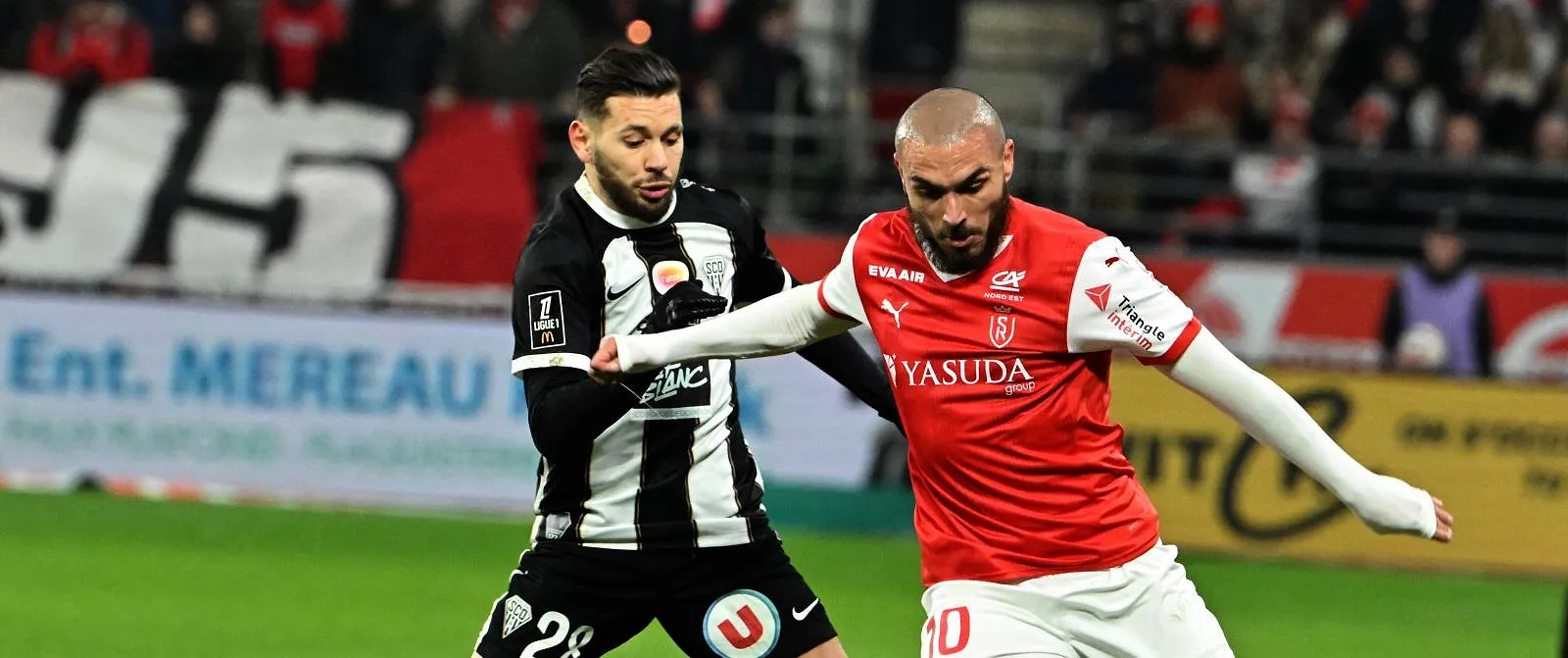 Tweede versterking voor Standard: Teddy Teuma officieel Rood en Wit - FRANCOIS NASCIMBENI / AFP - Circus Daily