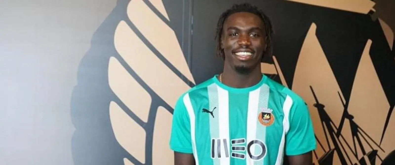 La Louvière in concurrentie met Anderlecht voor de handtekening van een centrale verdediger van Rio Ave - Circus Daily