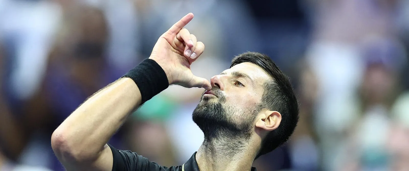 Novak Djokovic breekt opnieuw records: hij schrijft zich steeds dieper in de geschiedenis - Circus Daily