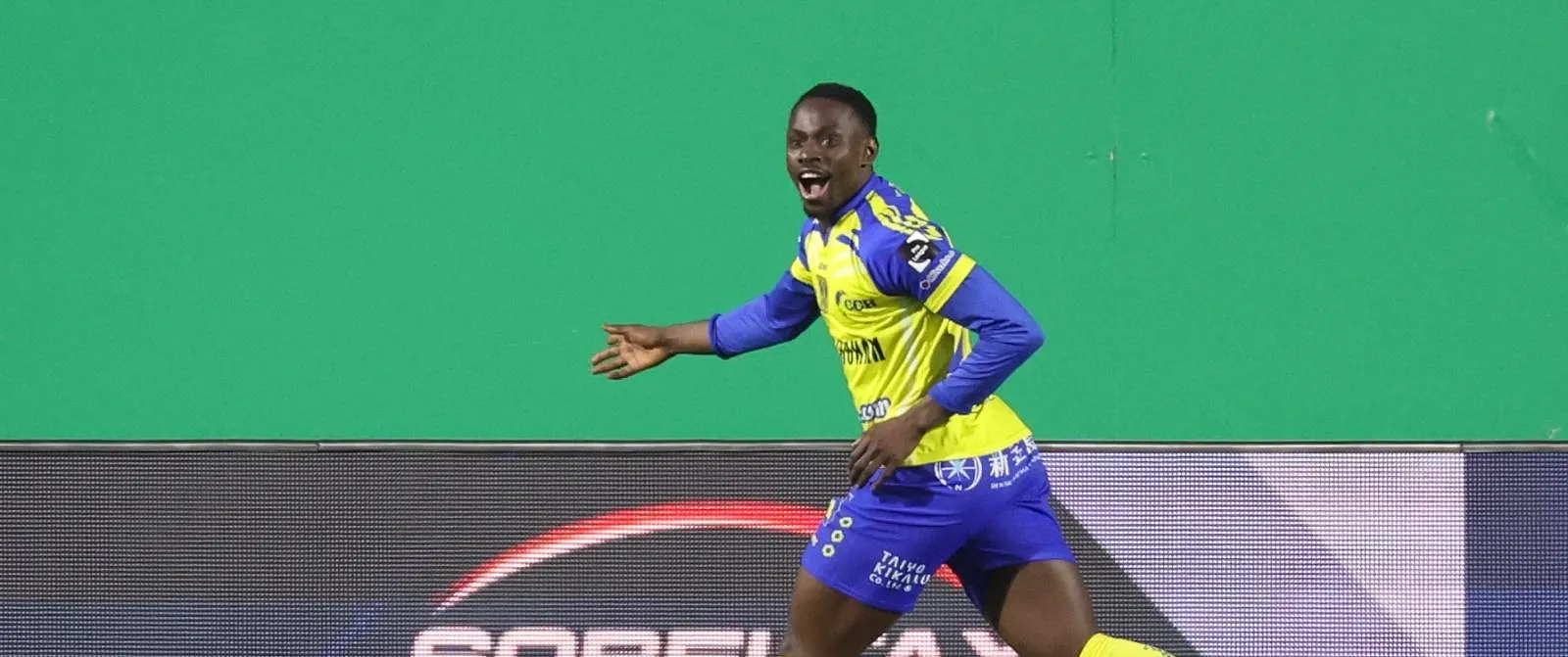 Pro League: Sint-Truiden wint bij La Louvière en neemt tijdelijk de leiding (1-2) - Circus Daily