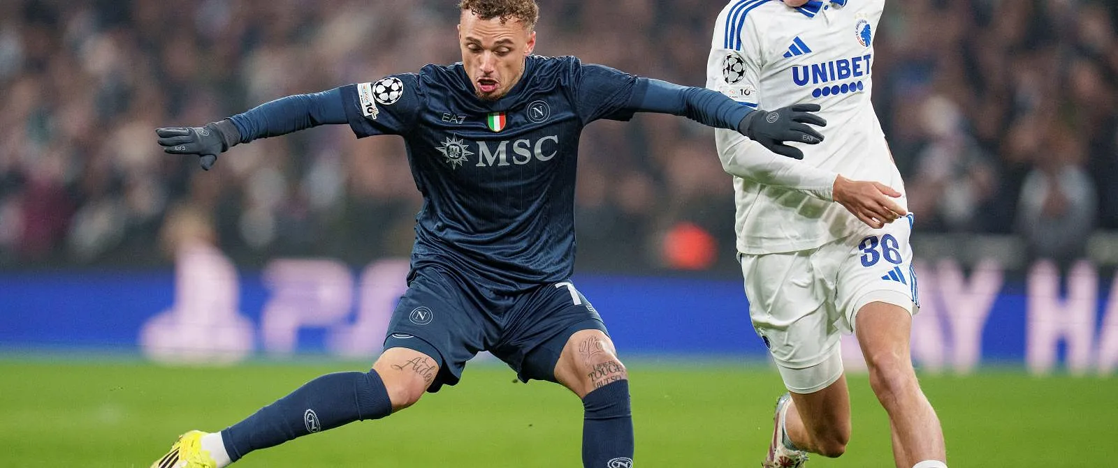 “Ik heb niet het gevoel dat ik eerlijk behandeld ben” : Noa Lang haalt uit naar Conte na zijn vertrek bij Napoli! - Circus Daily