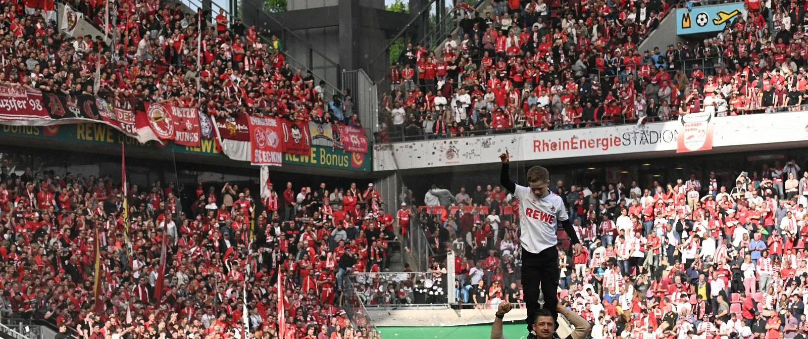 50.000 toeschouwers voor Youth League-wedstrijd : Keulen verbreekt record tegen Inter - Circus Daily