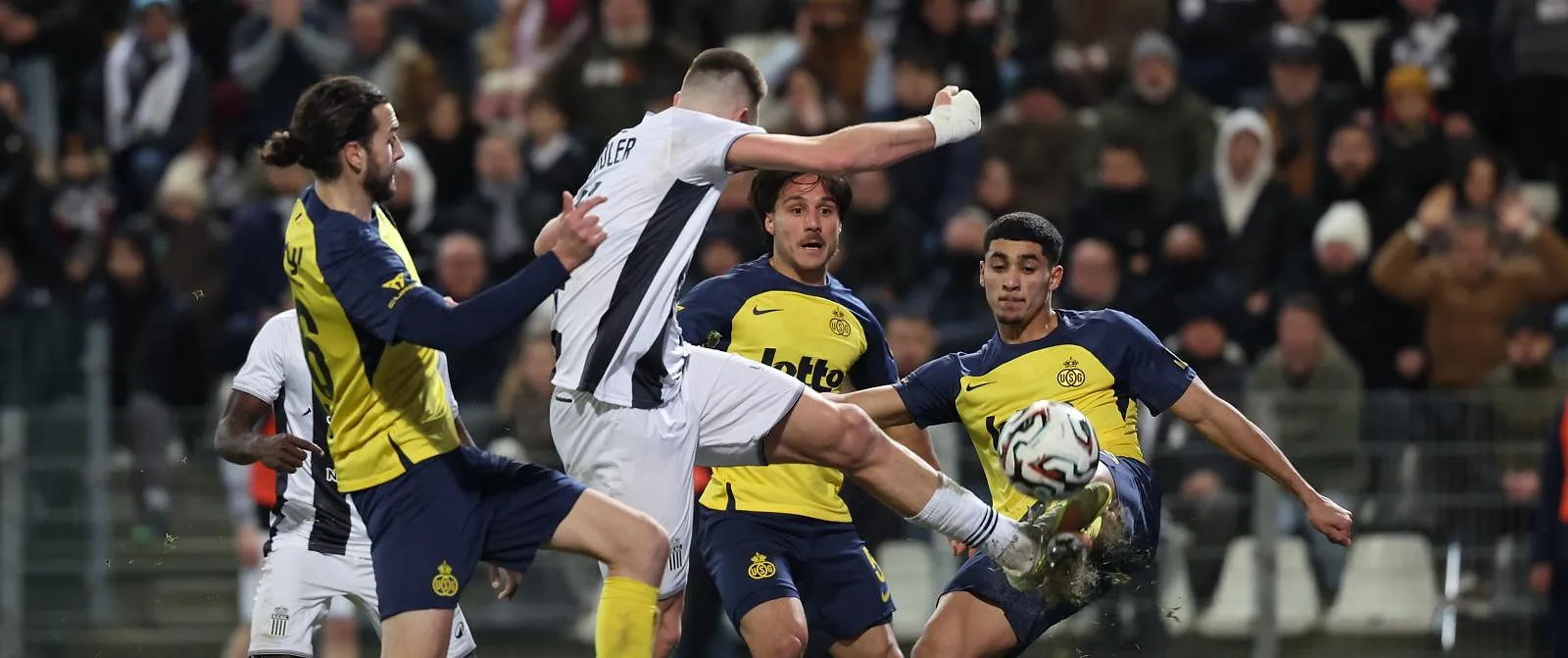 “We hebben al stuntresultaten geboekt tegen grote ploegen”, “Thuis zijn we vaak sterker”: reacties na Charleroi–Union Saint-Gilloise - Circus Daily