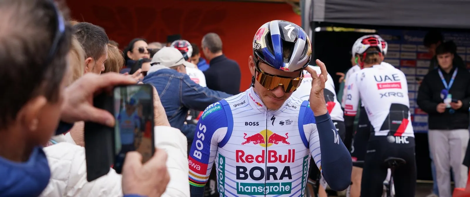 Tegenslag voor Remco Evenepoel: door zware windstoten wordt het klassementsbelang van de tijdrit geneutraliseerd - Circus Daily