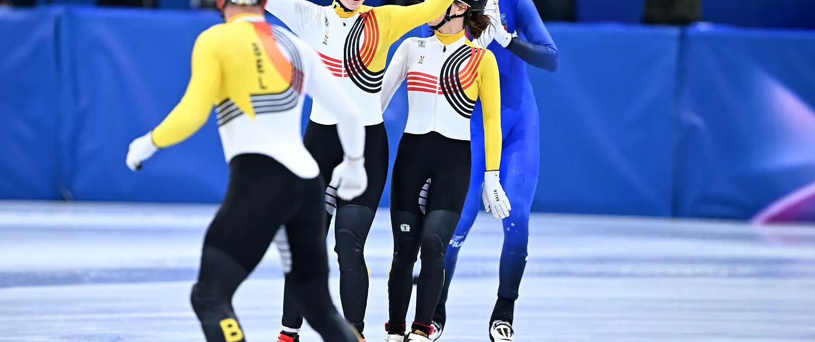 OS 2026: Belgische gemengde aflossingsploeg pakt brons in shorttrack - Belga