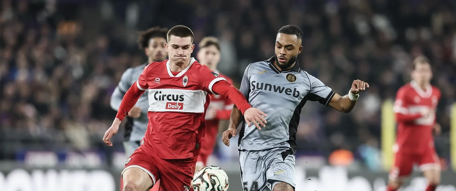 Voordeel Antwerp, maar pas op voor het gewonde beest : de preview van Antwerp-Anderlecht - Circus Daily