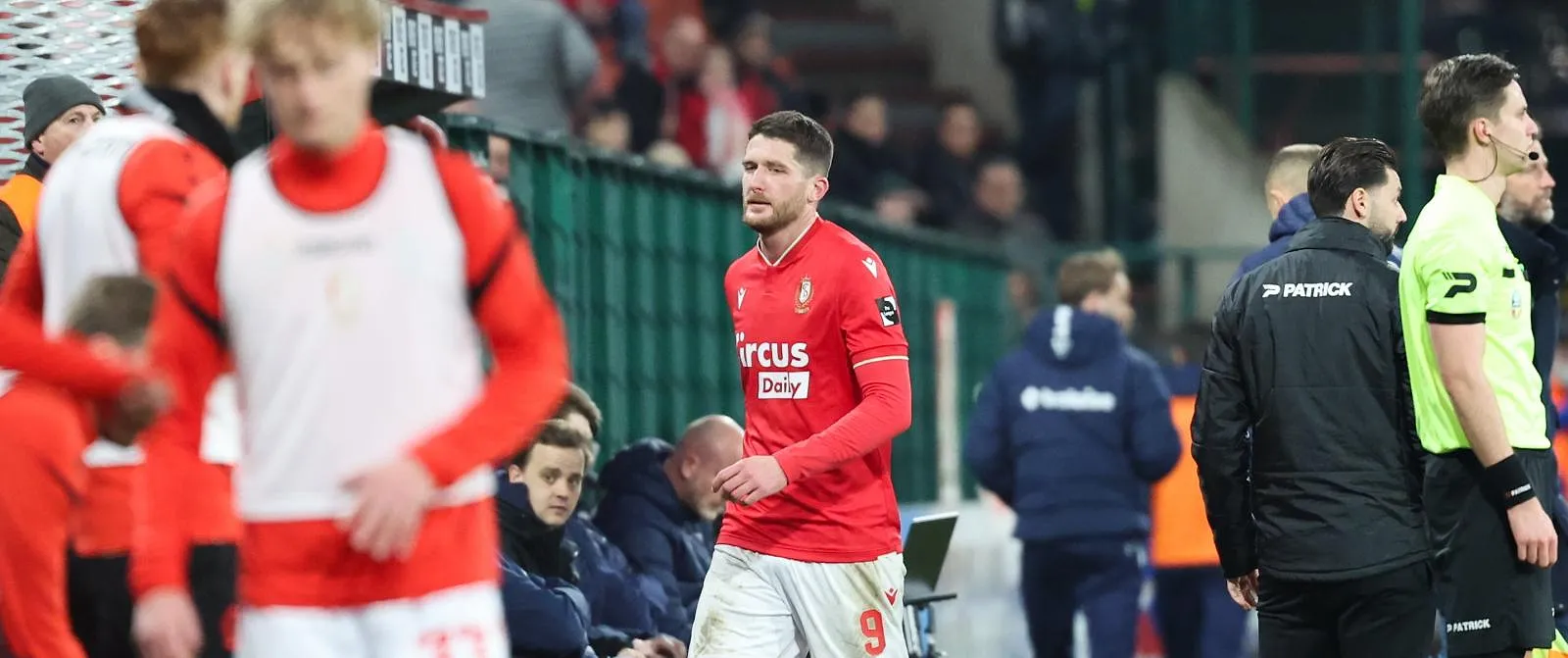 Thomas Henry op weg naar een vertrek bij Standard? “Als er een bod komt, zullen we het bekijken”, erkent Vincent Euvrard - Circus Daily