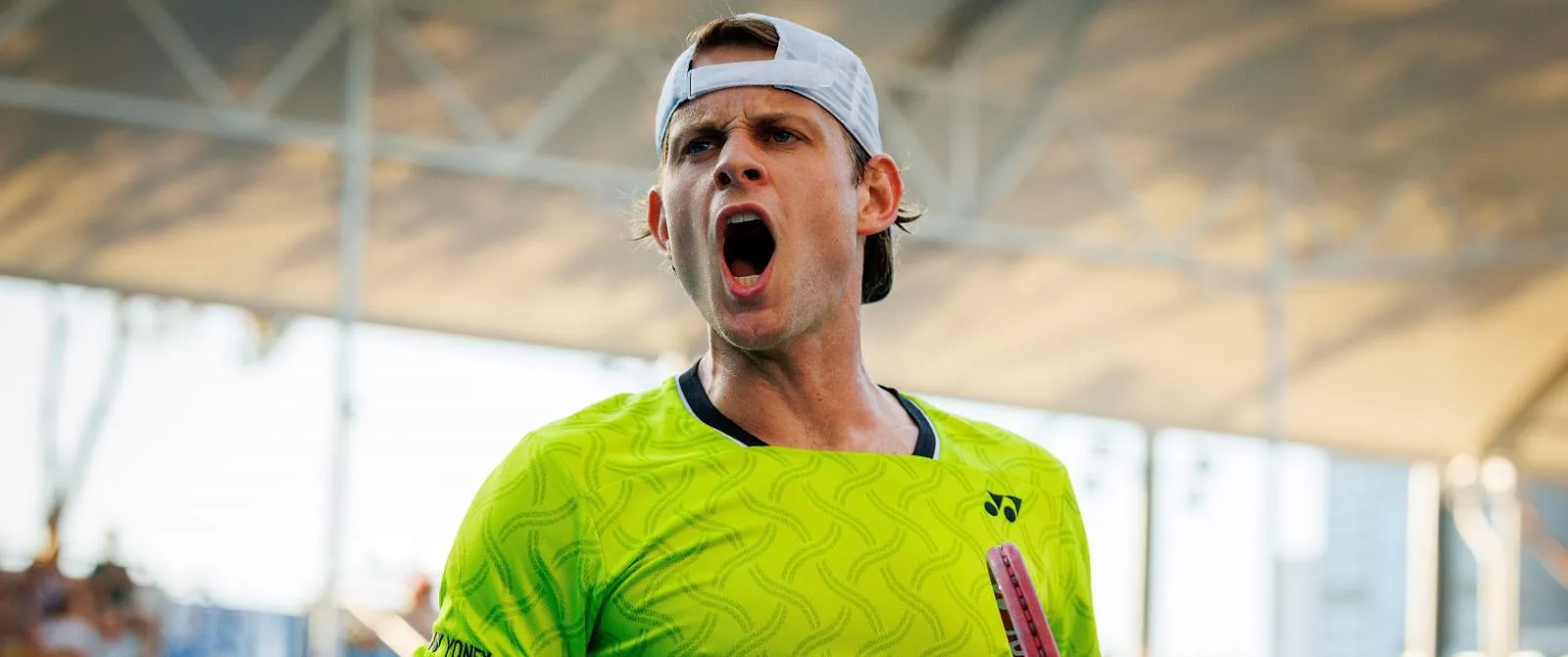 ATP Doha: Zizou Bergs overleeft eerste ronde en stoot door naar achtste finales - Circus Daily