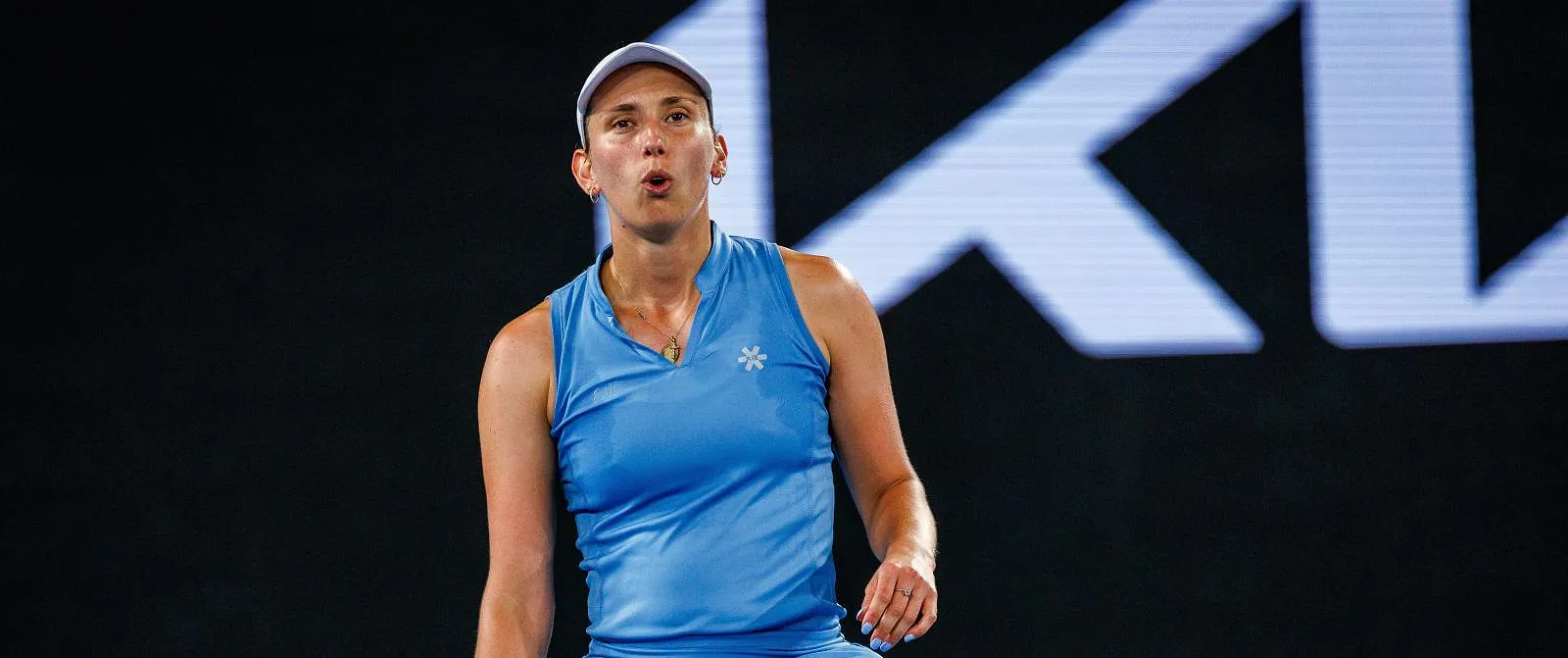 Elise Mertens looft haar volgende tegenstandster: «Ze is al erg ervaren voor haar leeftijd» - Circus Daily